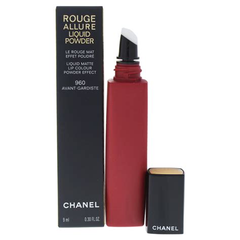 avant gardiste chanel|Lips .